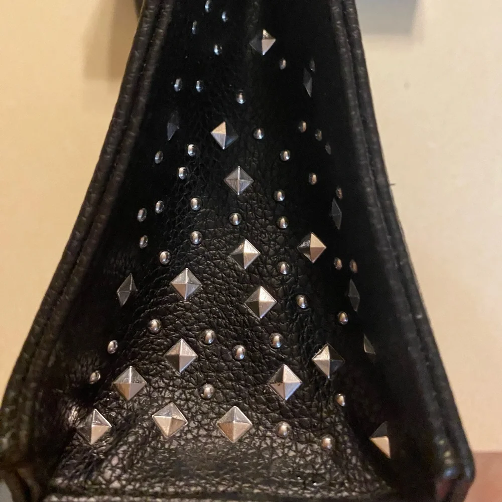 Illamasqua Limited Edition Reign of Rock studded makeup bag with products! 💄💋